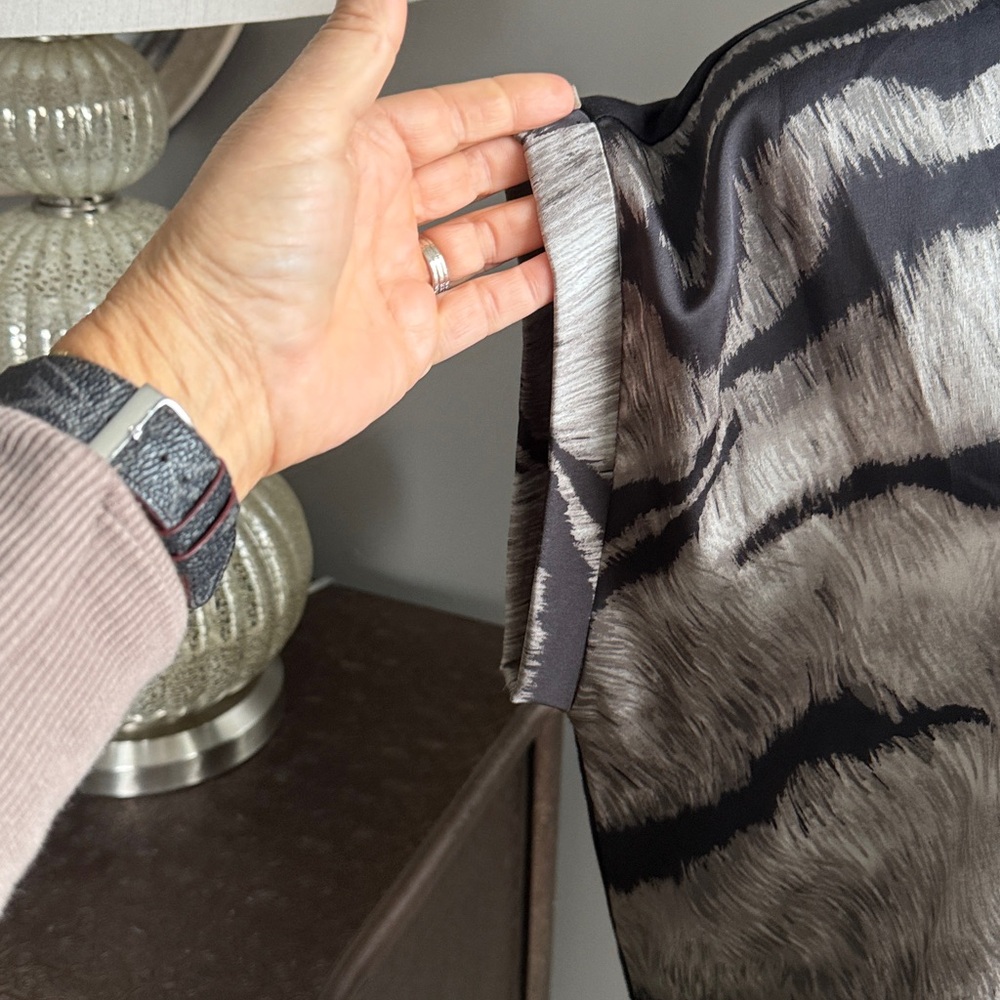 White House Black Market Zebra Print Blouse - Picture 2 of 6